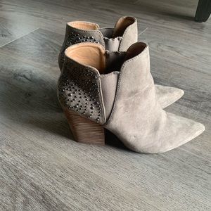Women’s boots
